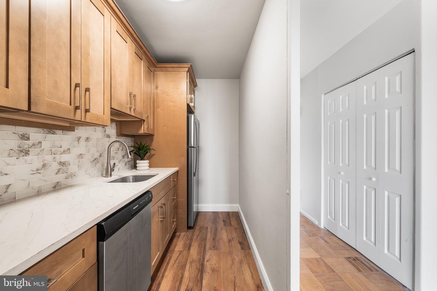 210 Locust Street #18fw photo 23