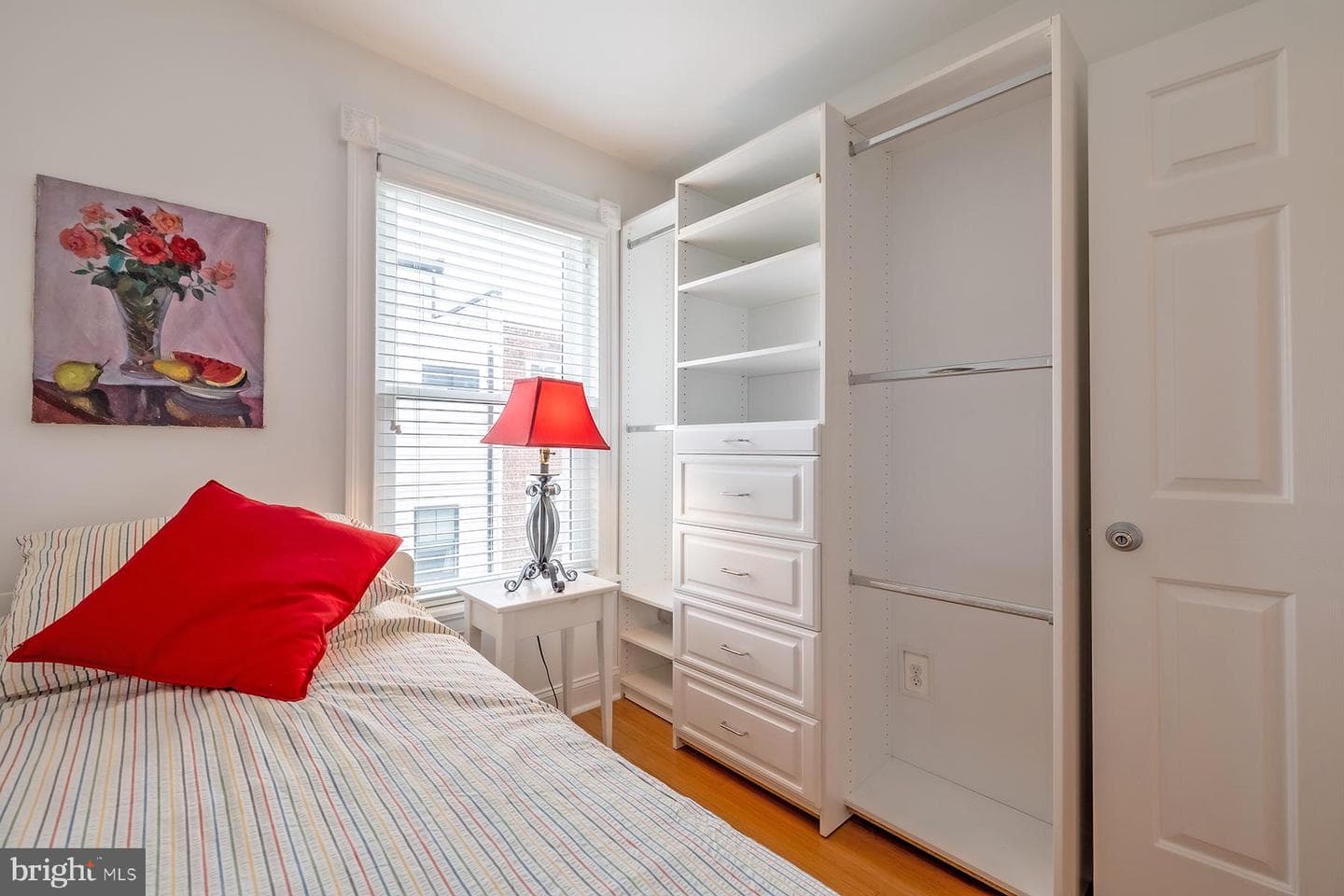 723 Bainbridge Street #d photo 24