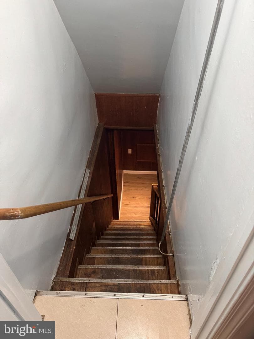 1109 Fanshawe Street photo 12