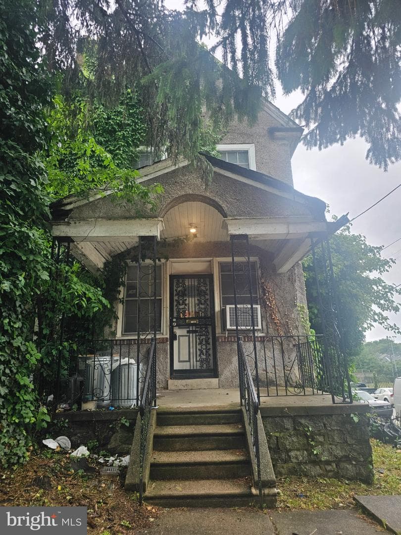 5728 Mcmahon Street