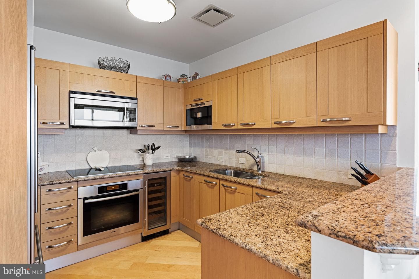 50 S 16th Street #4210 photo 11