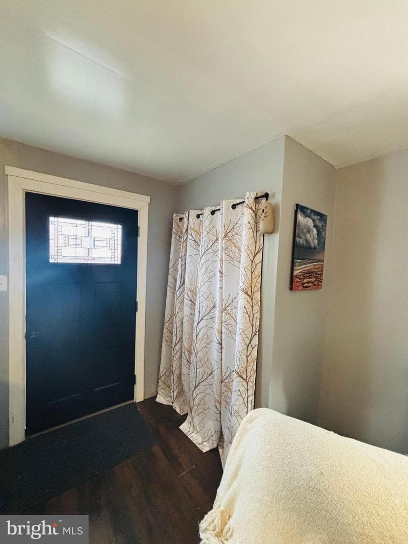4228 Markland Street photo 5