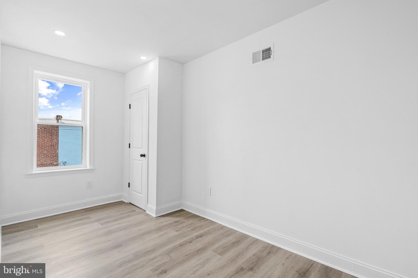4642 Hurley Street photo 22