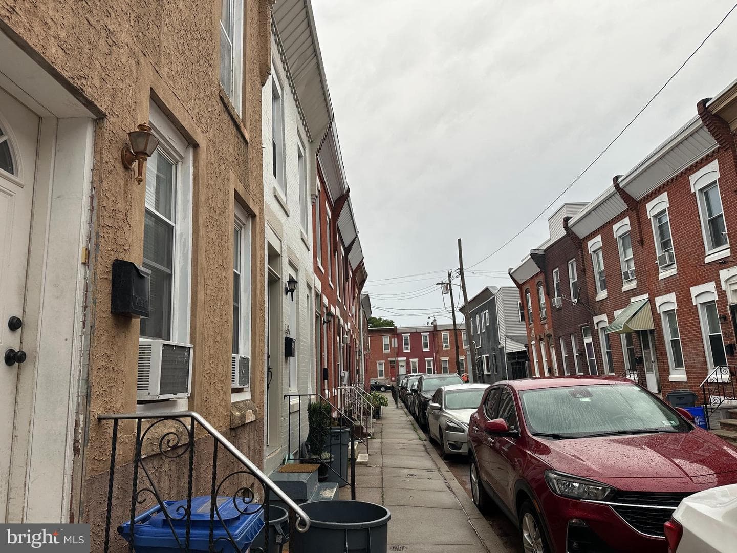 434 Daly Street photo 2