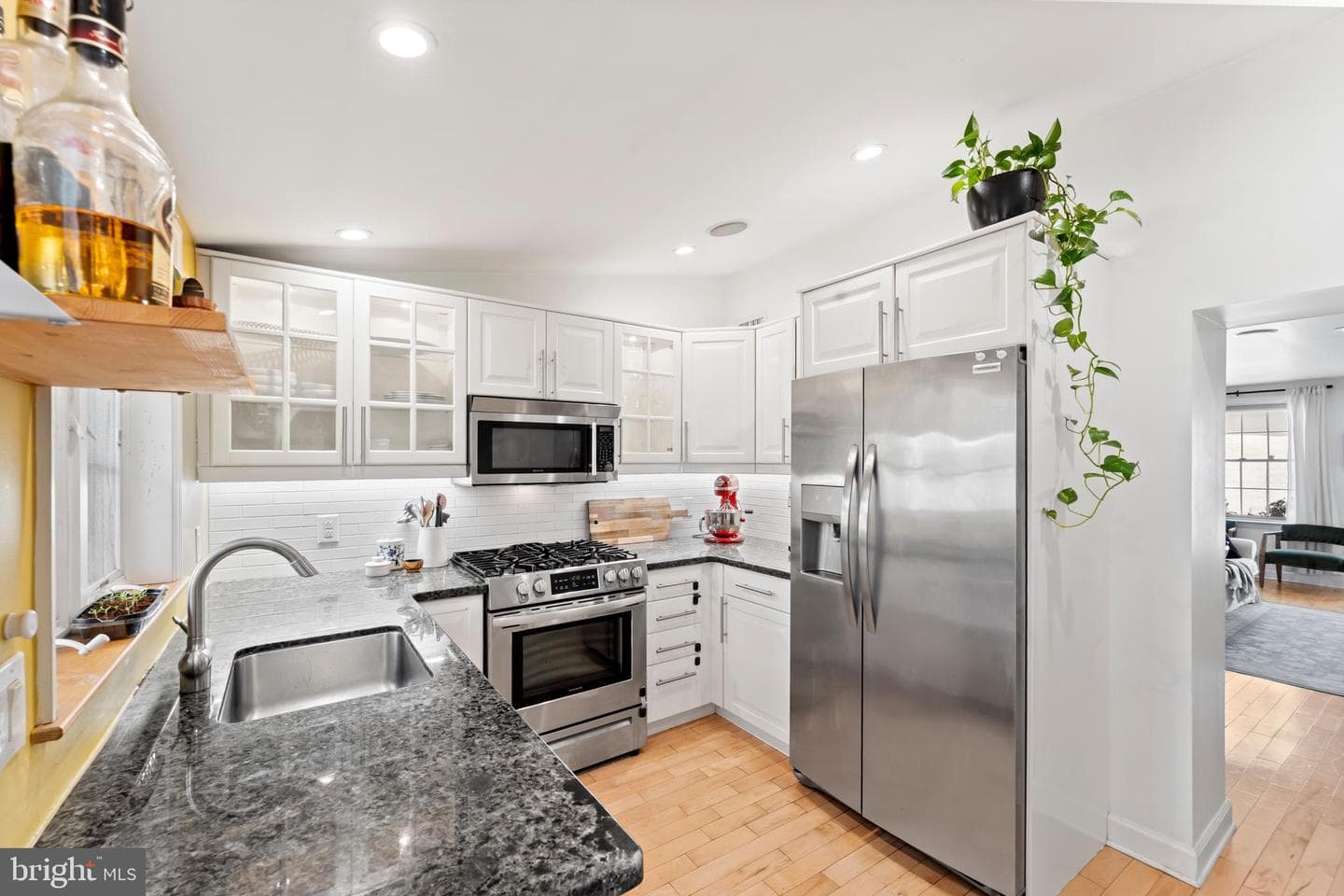 1304 S Howard St photo 11