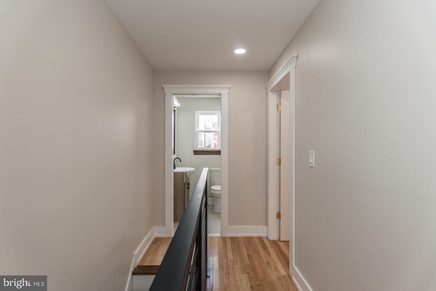 3143 Livingston Street photo 28