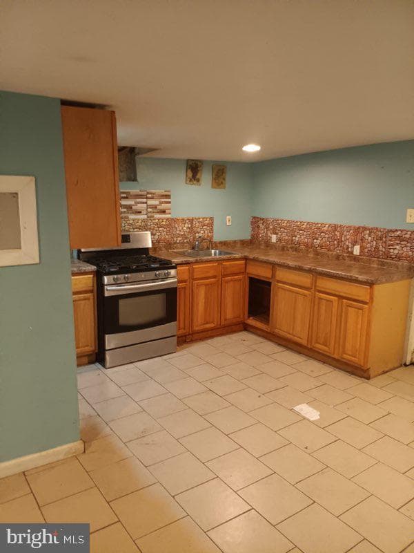 3468 Hope Street photo 5
