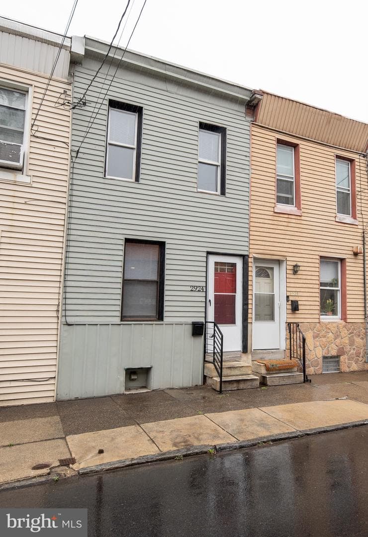 2924 Salmon Street photo 30