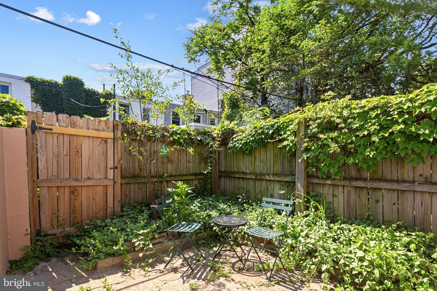 2331 Almond Street photo 19