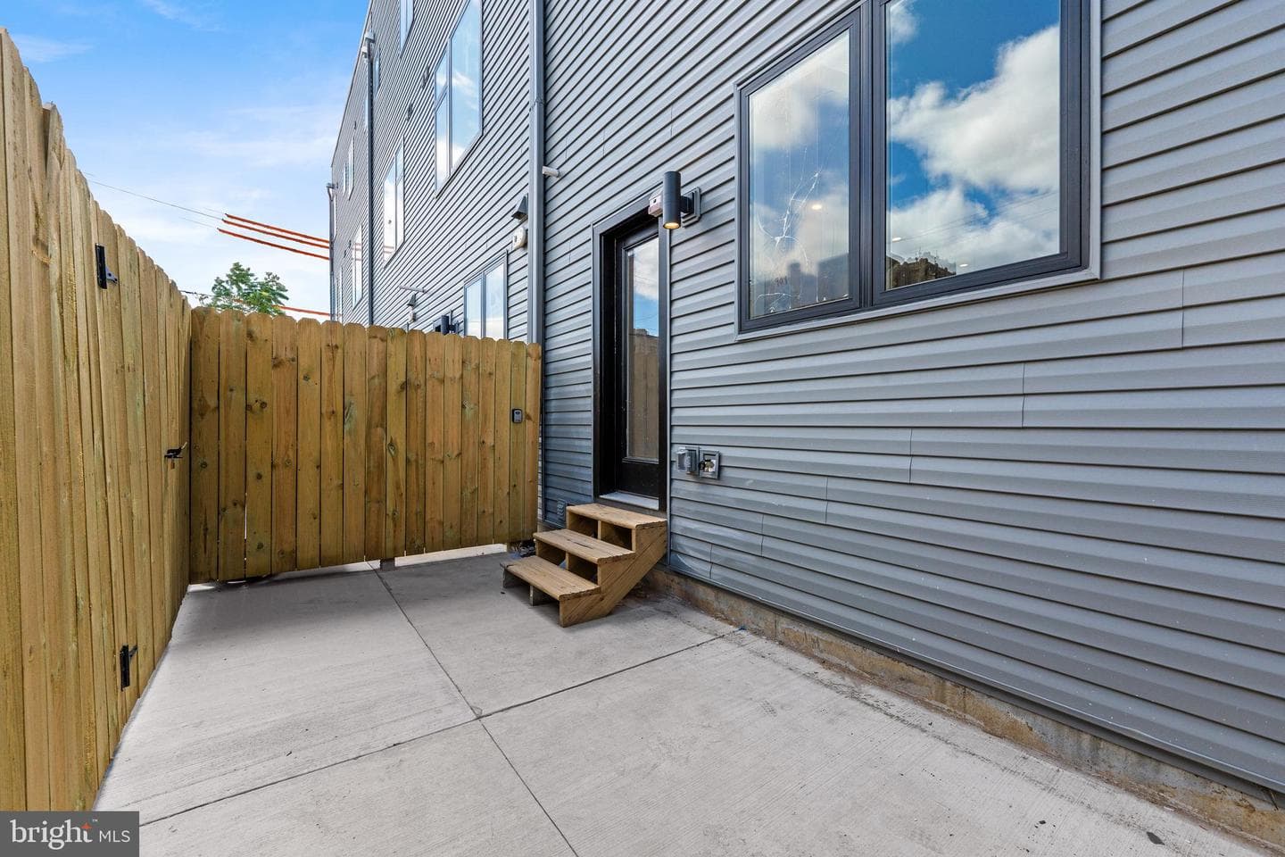 903 Emily Street photo 51