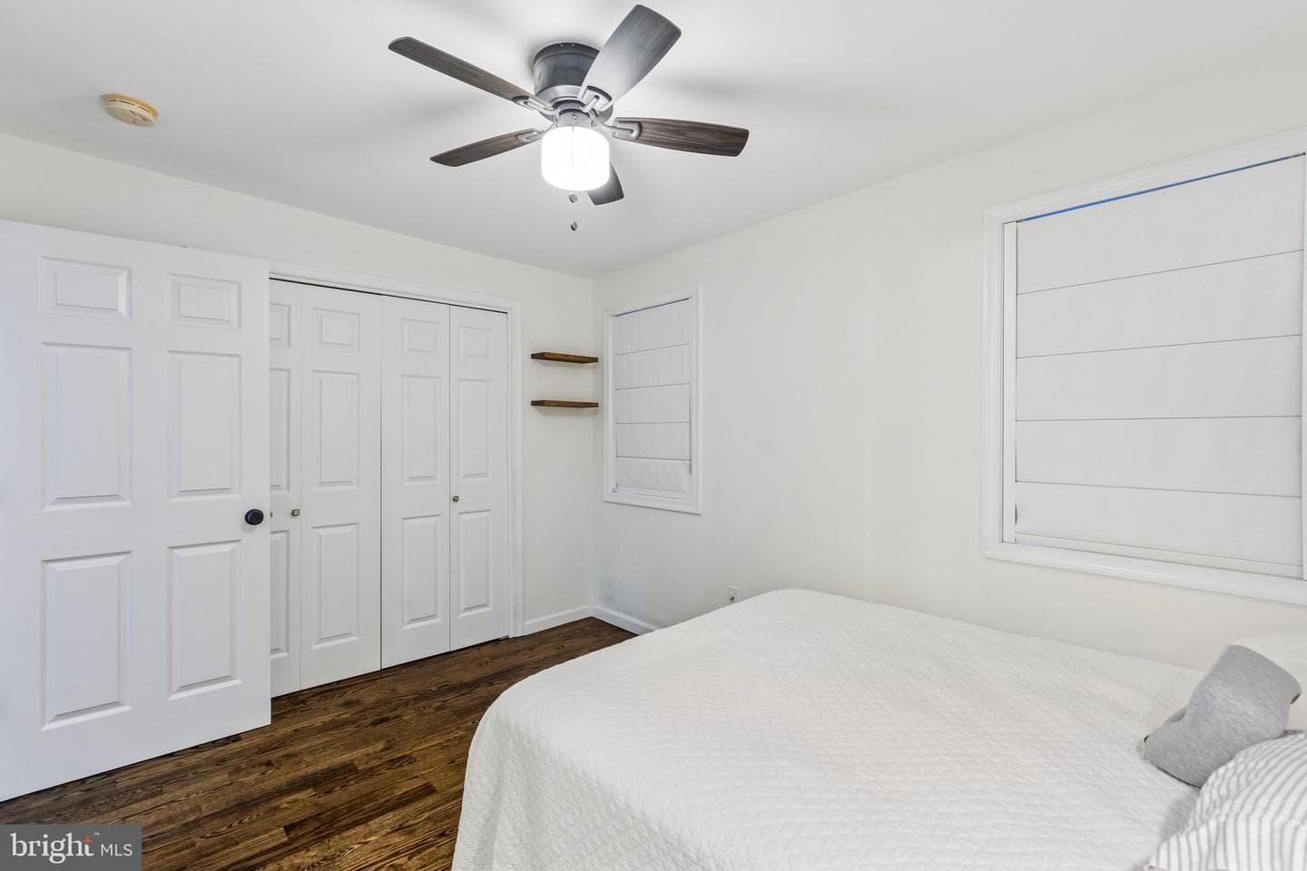 1002 S Chadwick Street photo 13