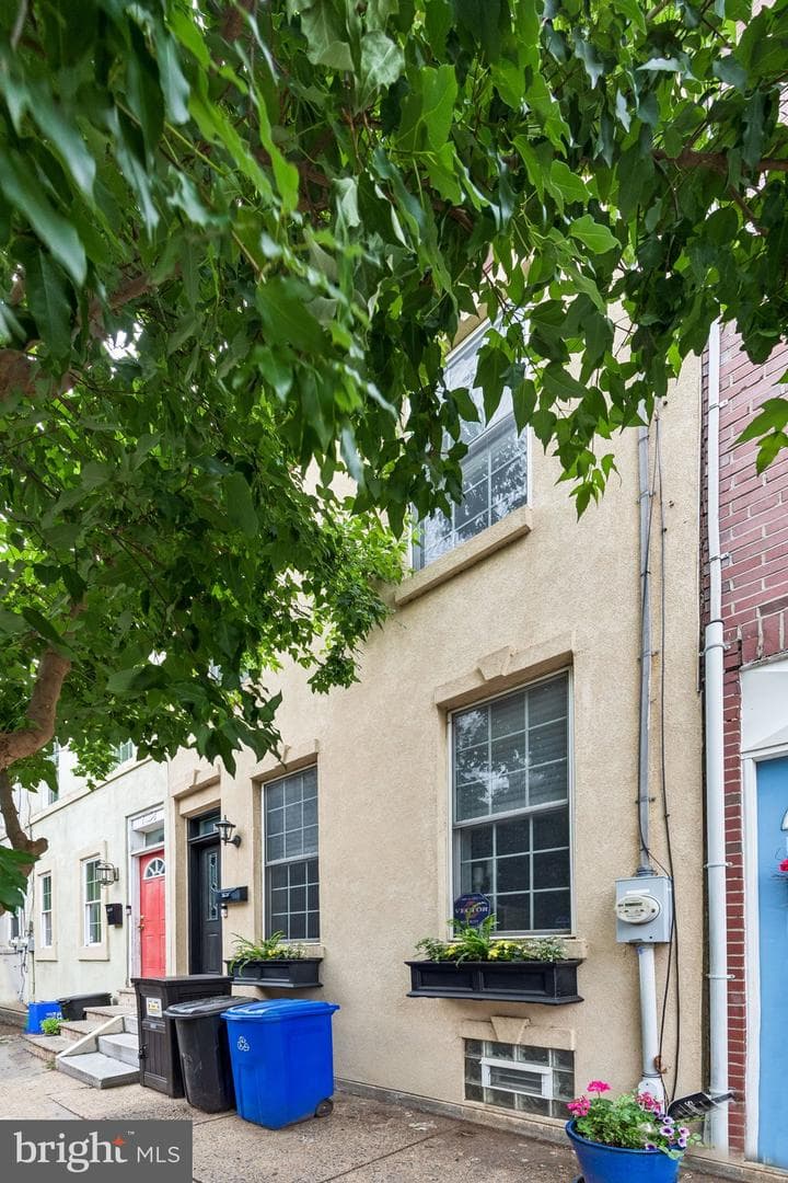 1002 S Chadwick Street photo 21