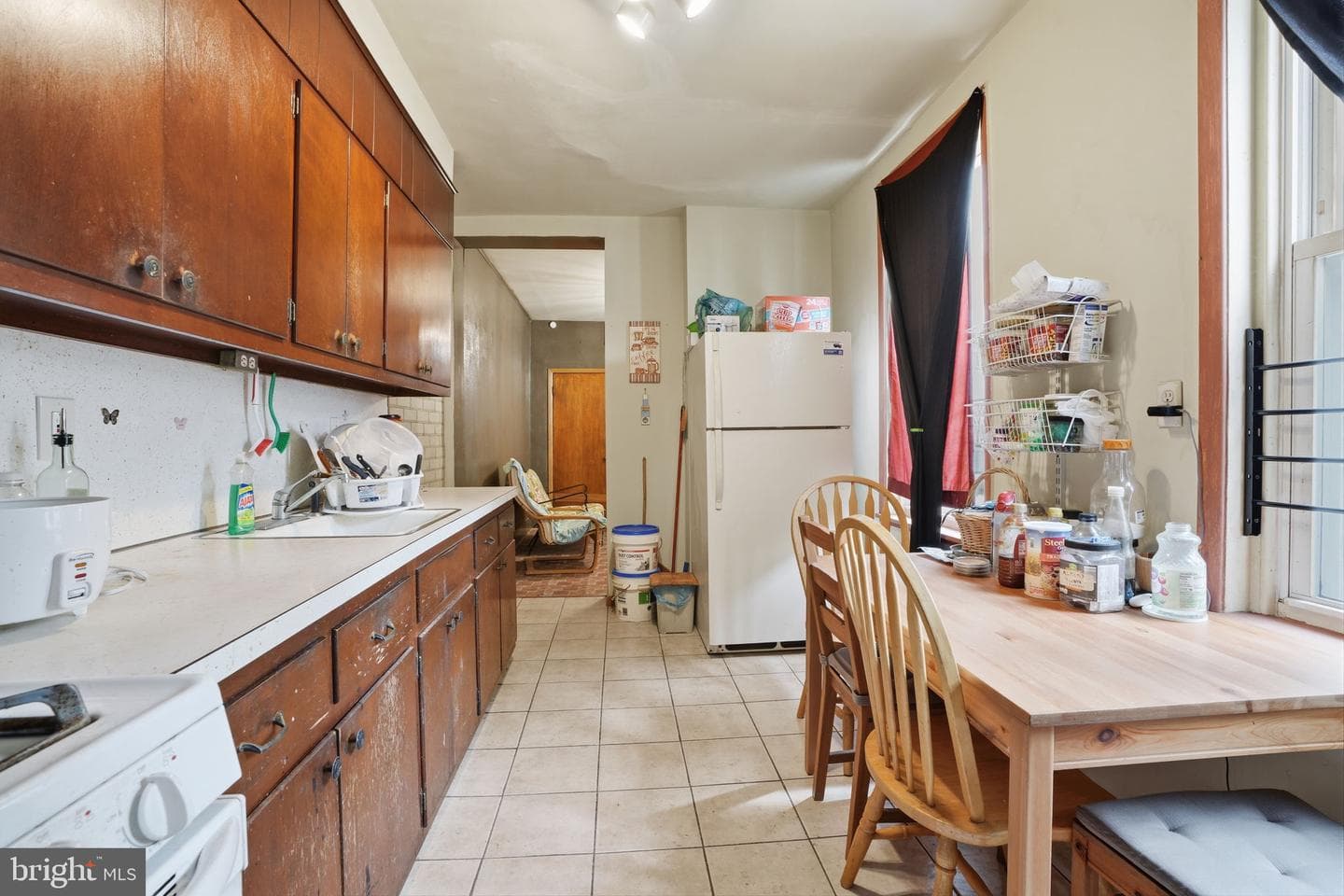 4612 Melrose Street photo 9
