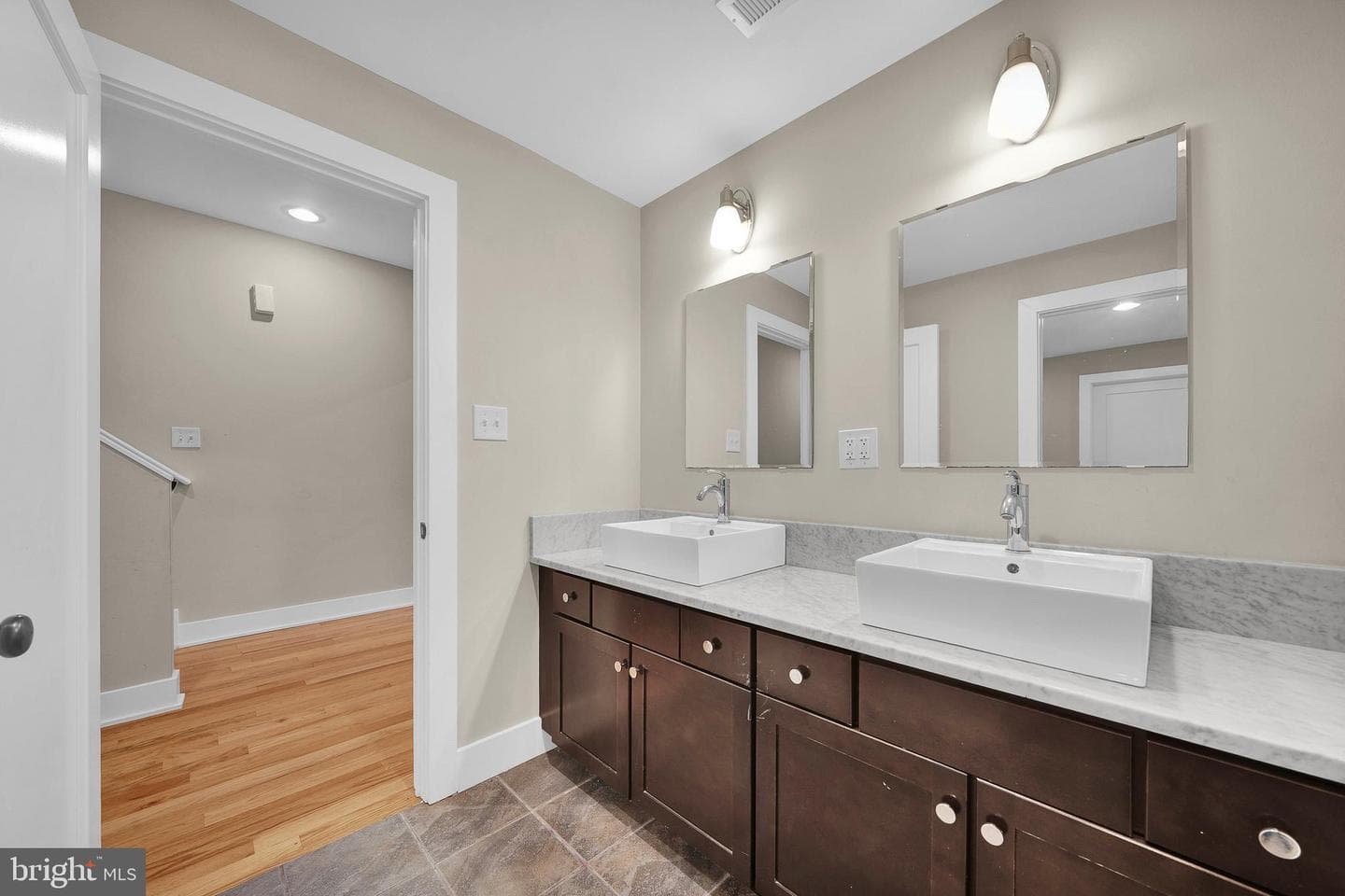 4743 Sheldon Street photo 11