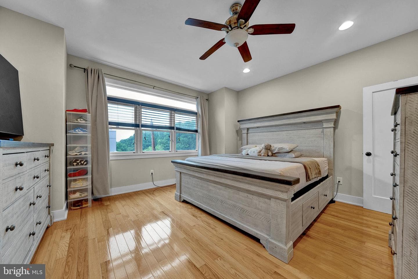 4743 Sheldon Street photo 16