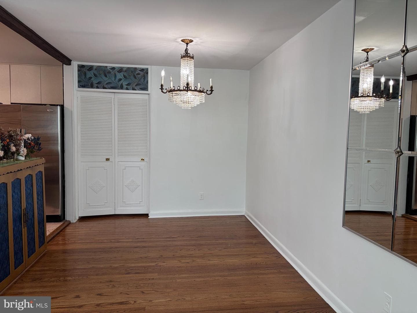 1621 Strahle Street photo 10