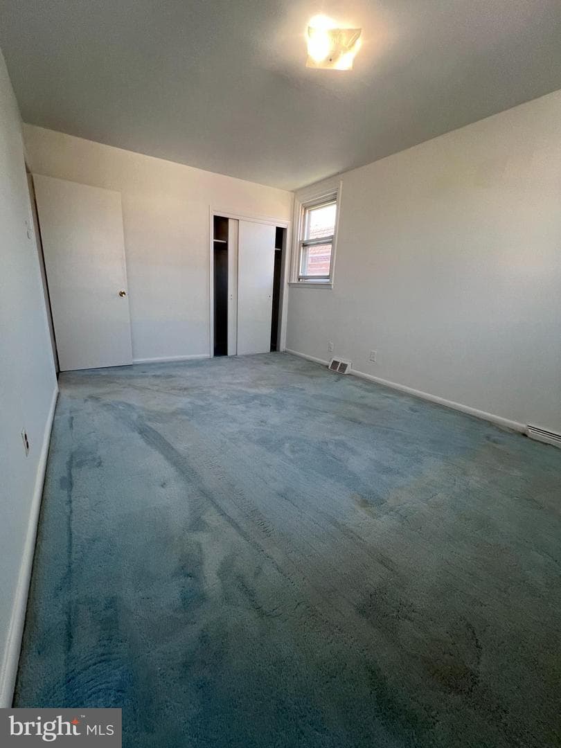 1621 Strahle Street photo 23