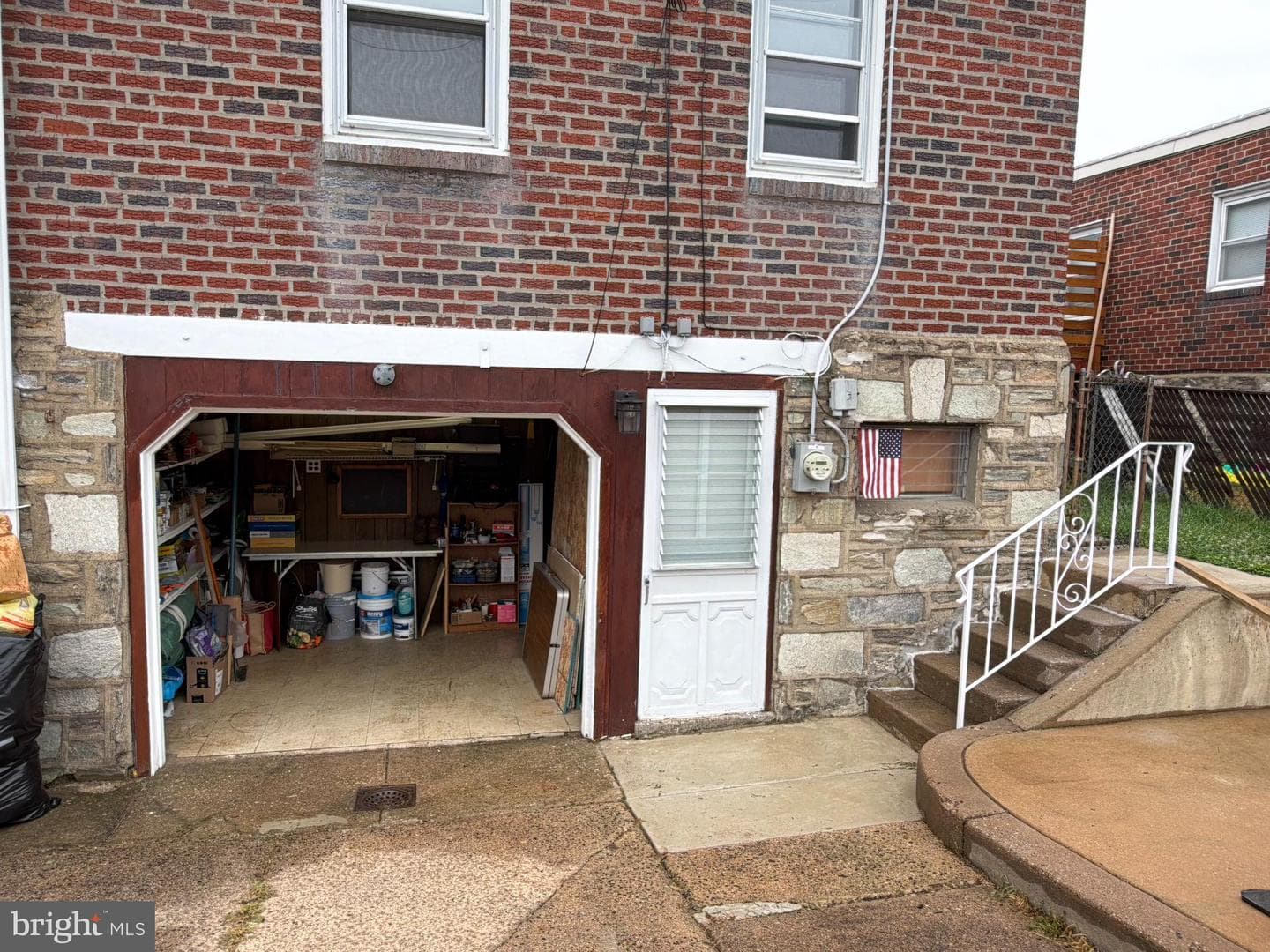 1621 Strahle Street photo 58