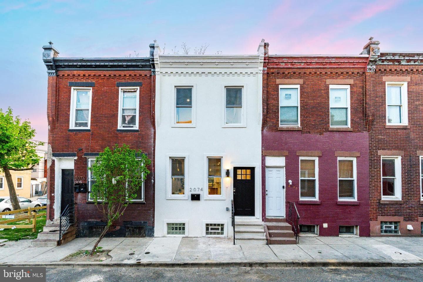 2074 Birch Street photo 3