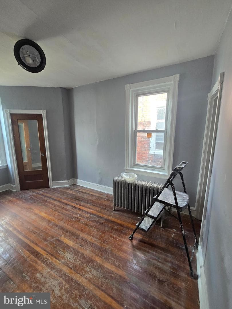 5847 Ellsworth Street photo 23