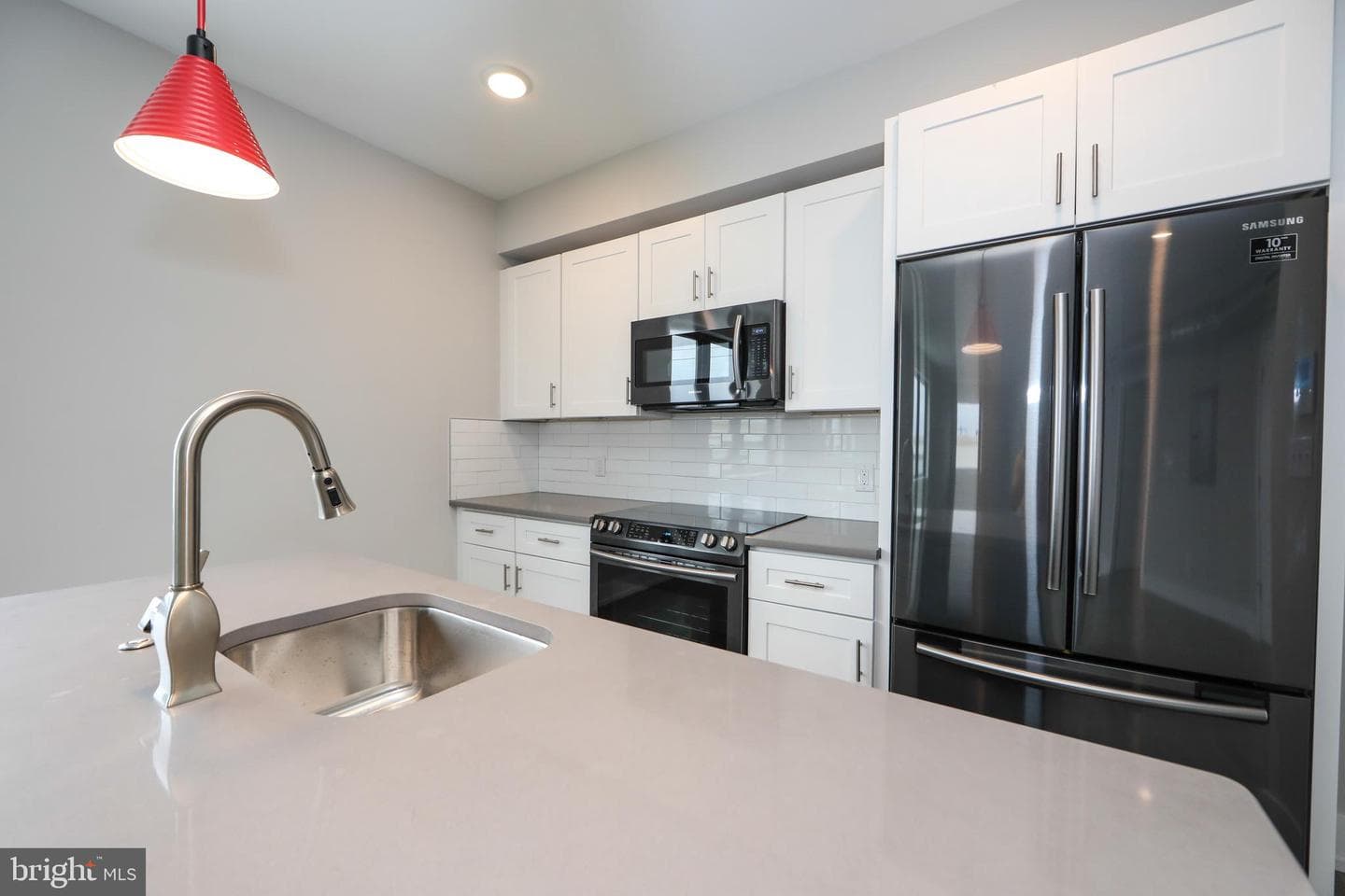 1851 Germantown Avenue photo 9
