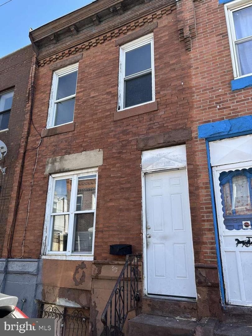 2513 S Fairhill St, Philadelphia