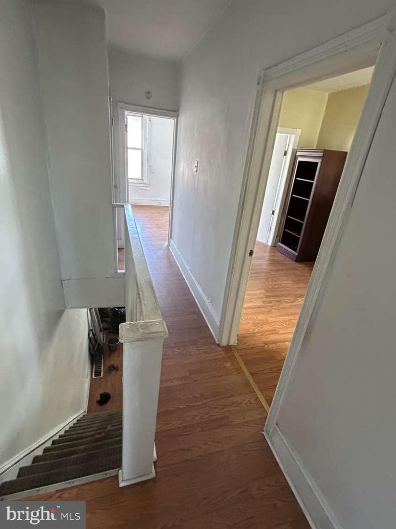 2513 S Fairhill St photo 10