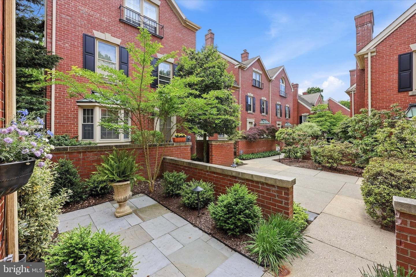 8708 Prospect Avenue #a1 photo 2