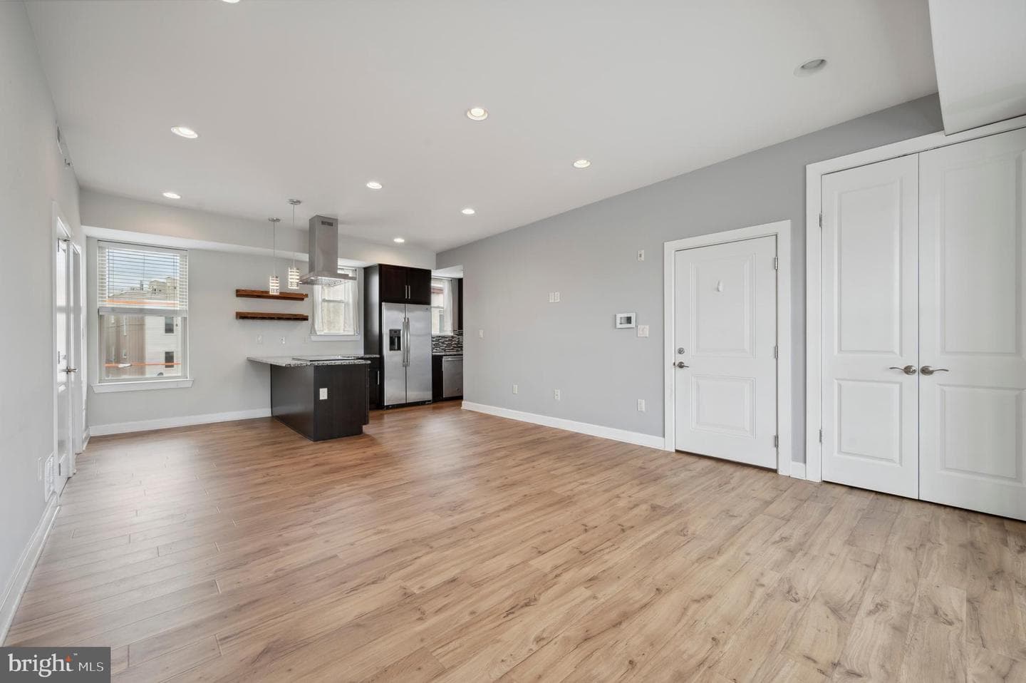 714 N Chadwick Street #6 photo 7