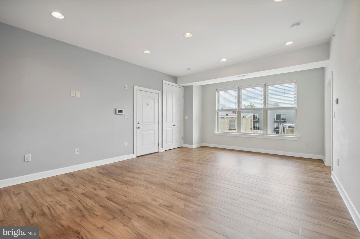714 N Chadwick Street #6 photo 8