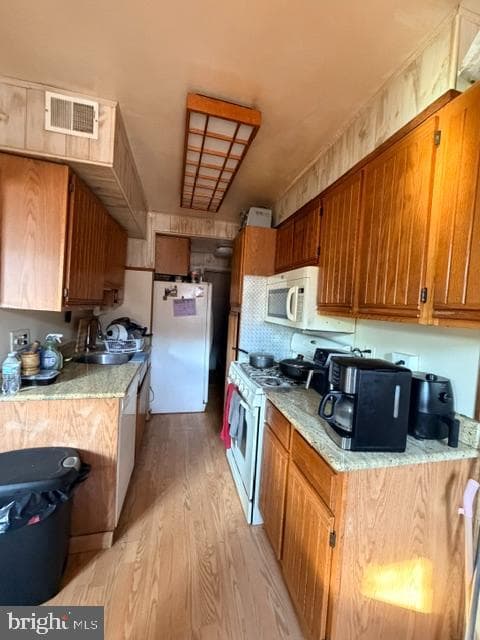 2158 Friendship Street photo 3