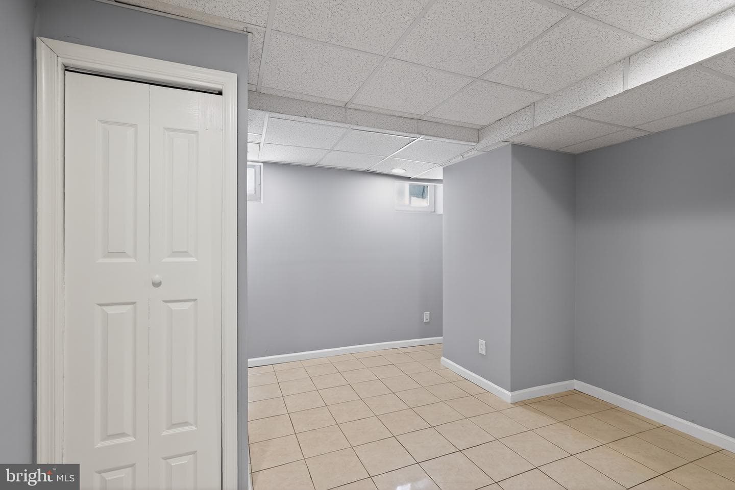 2114 S Lambert Street photo 21