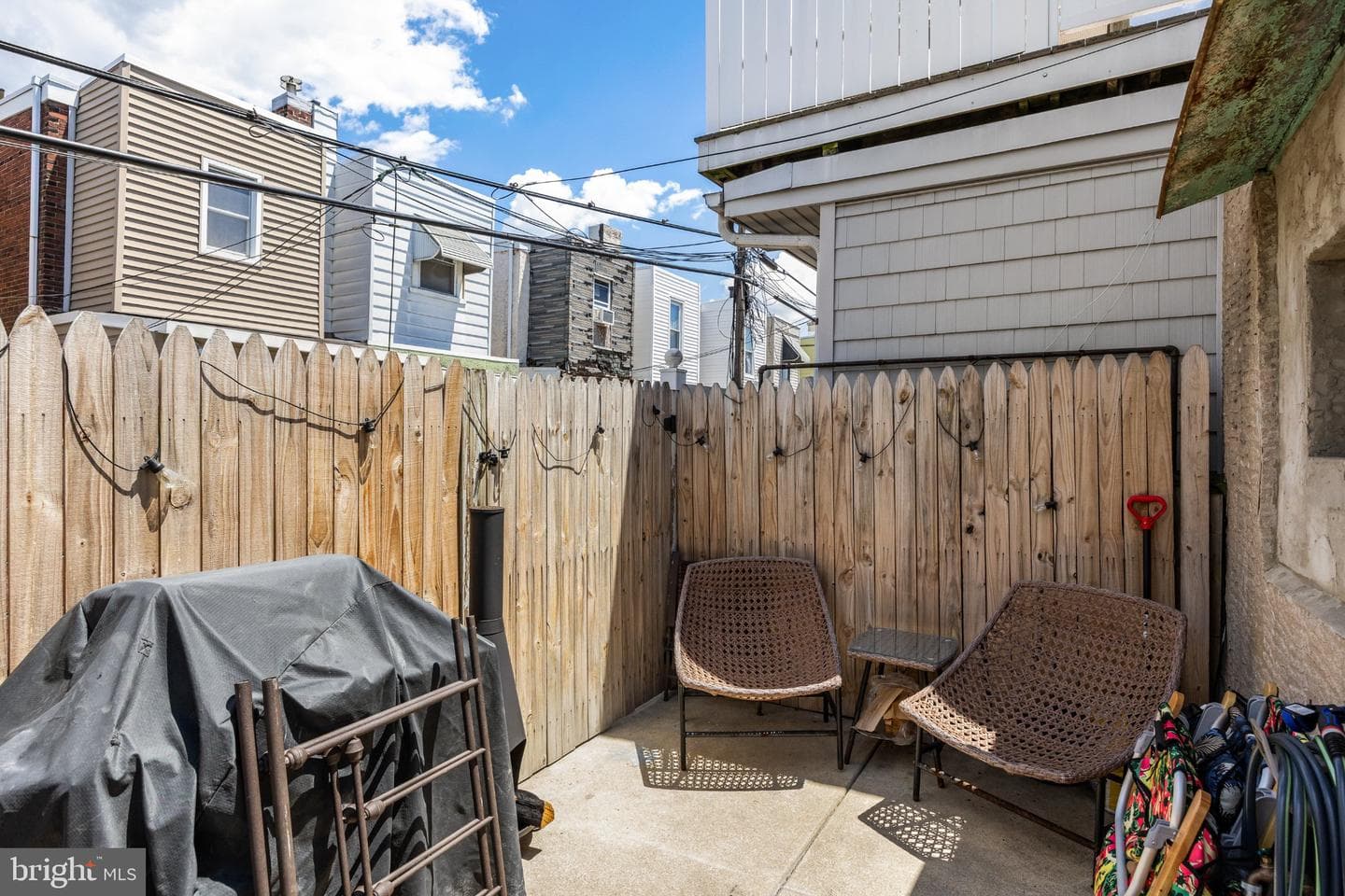 233 Tree Street photo 12