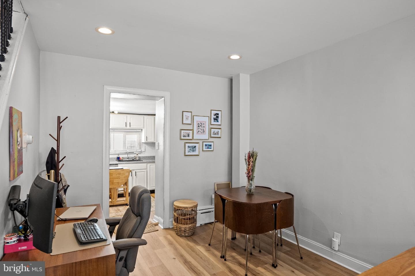 233 Tree Street photo 23