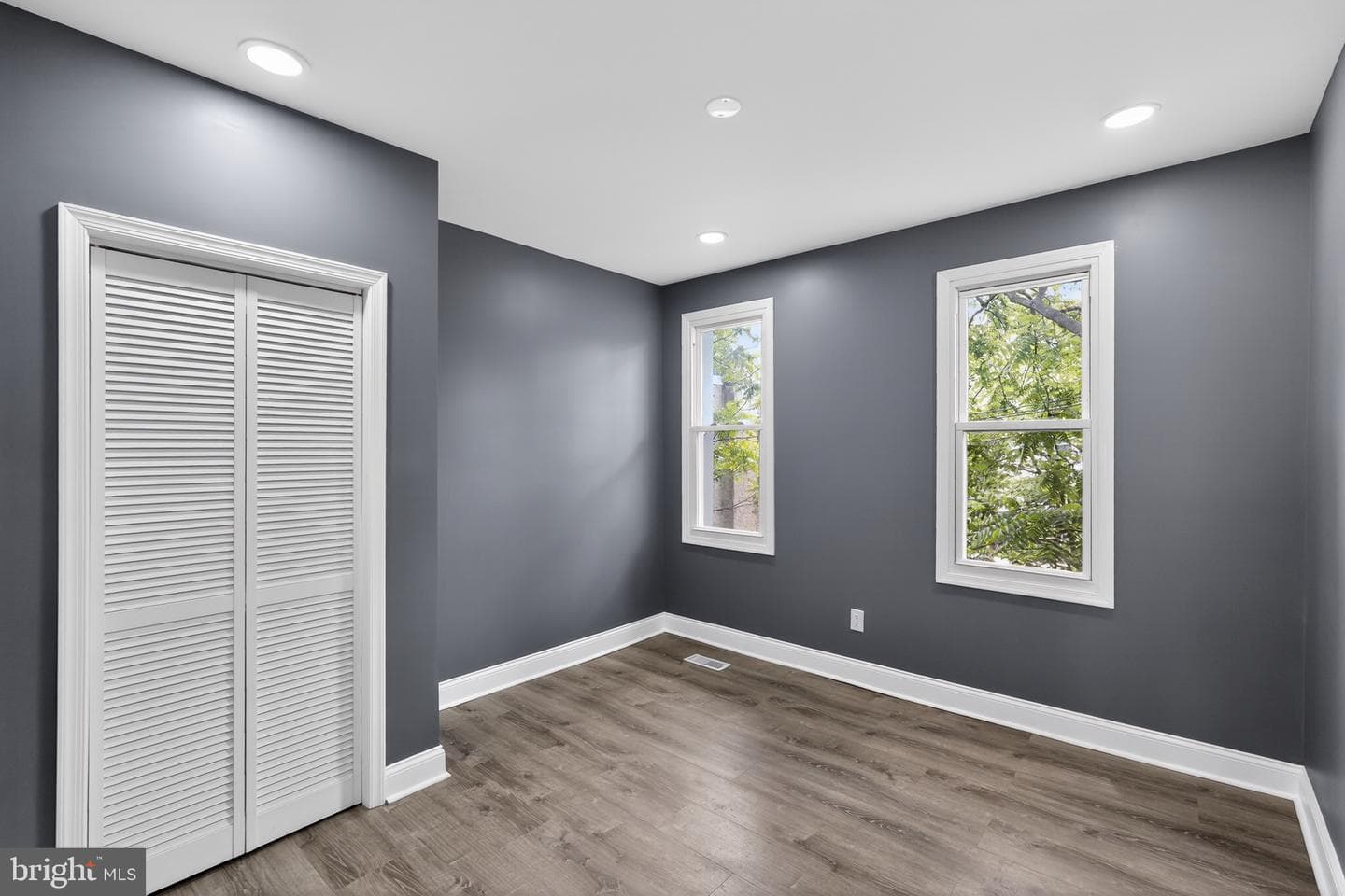 1428 S Vogdes Street photo 18