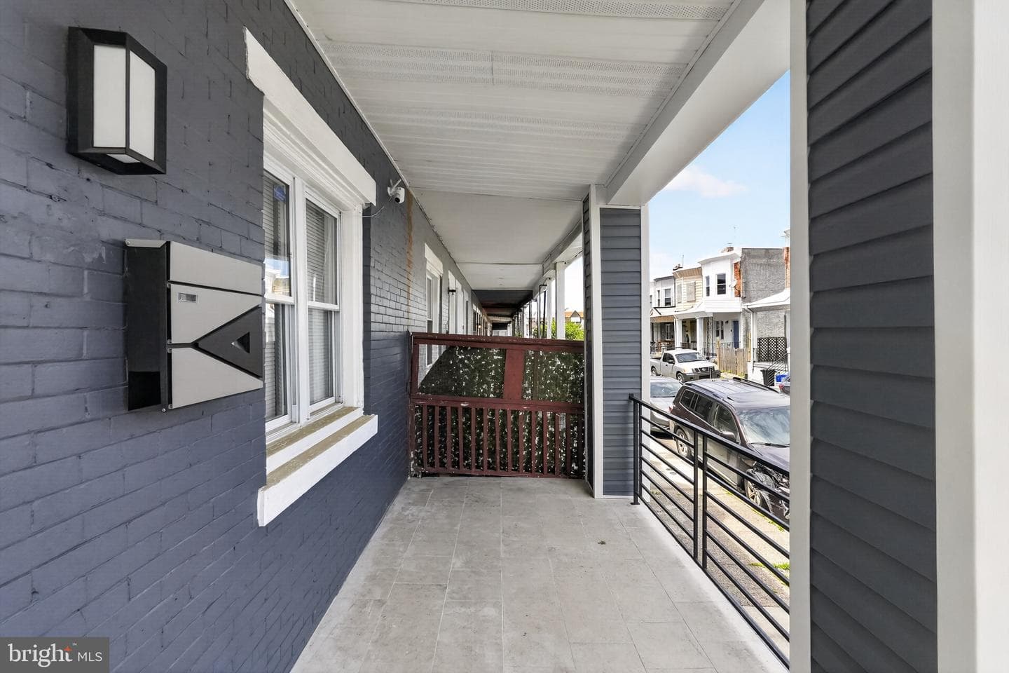 1428 S Vogdes Street photo 3