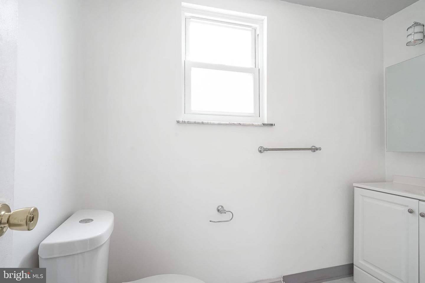 2645 S Alder Street photo 15