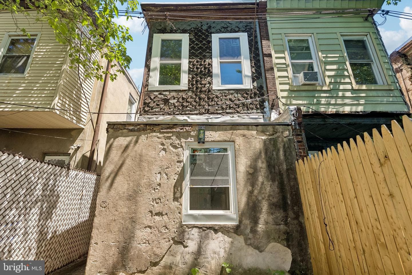 1716 N Hollywood Street photo 5