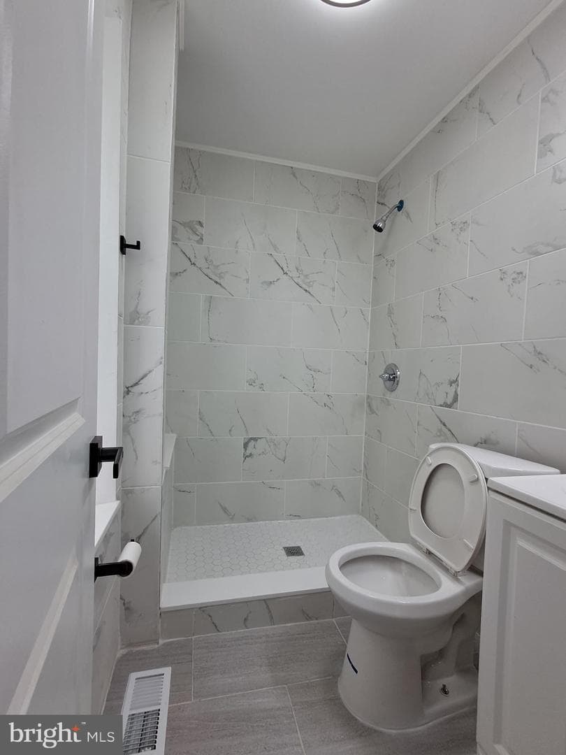 6137 E Wister Street photo 24