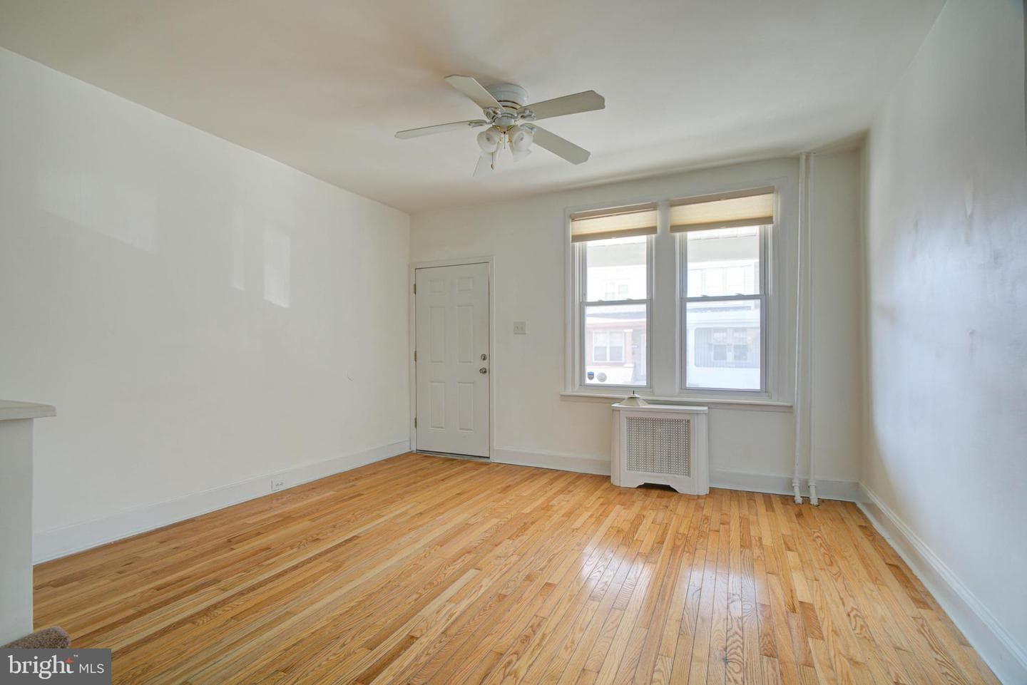 2849 Memphis Street photo 6