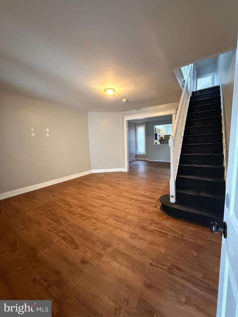 5245 Florence Avenue photo 4
