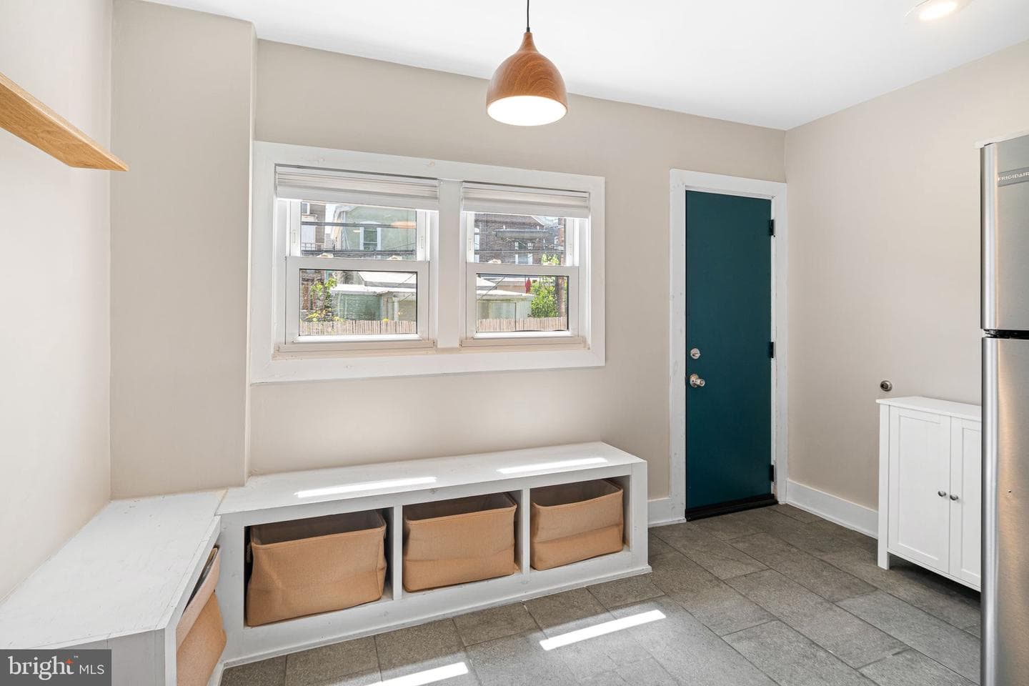138 E Pleasant Street photo 9