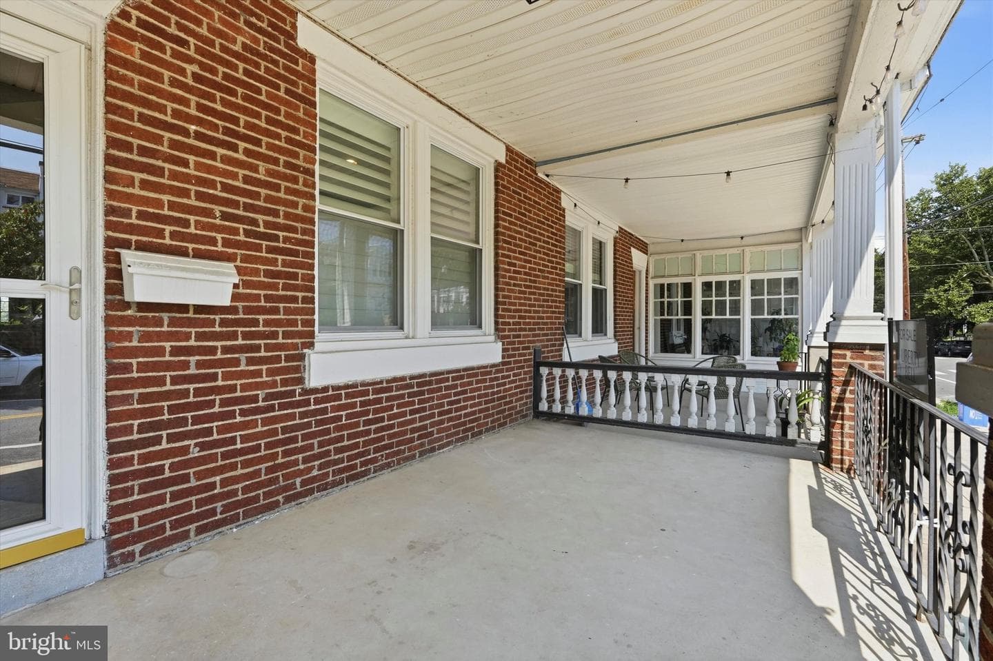 3362 Vaux Street photo 4