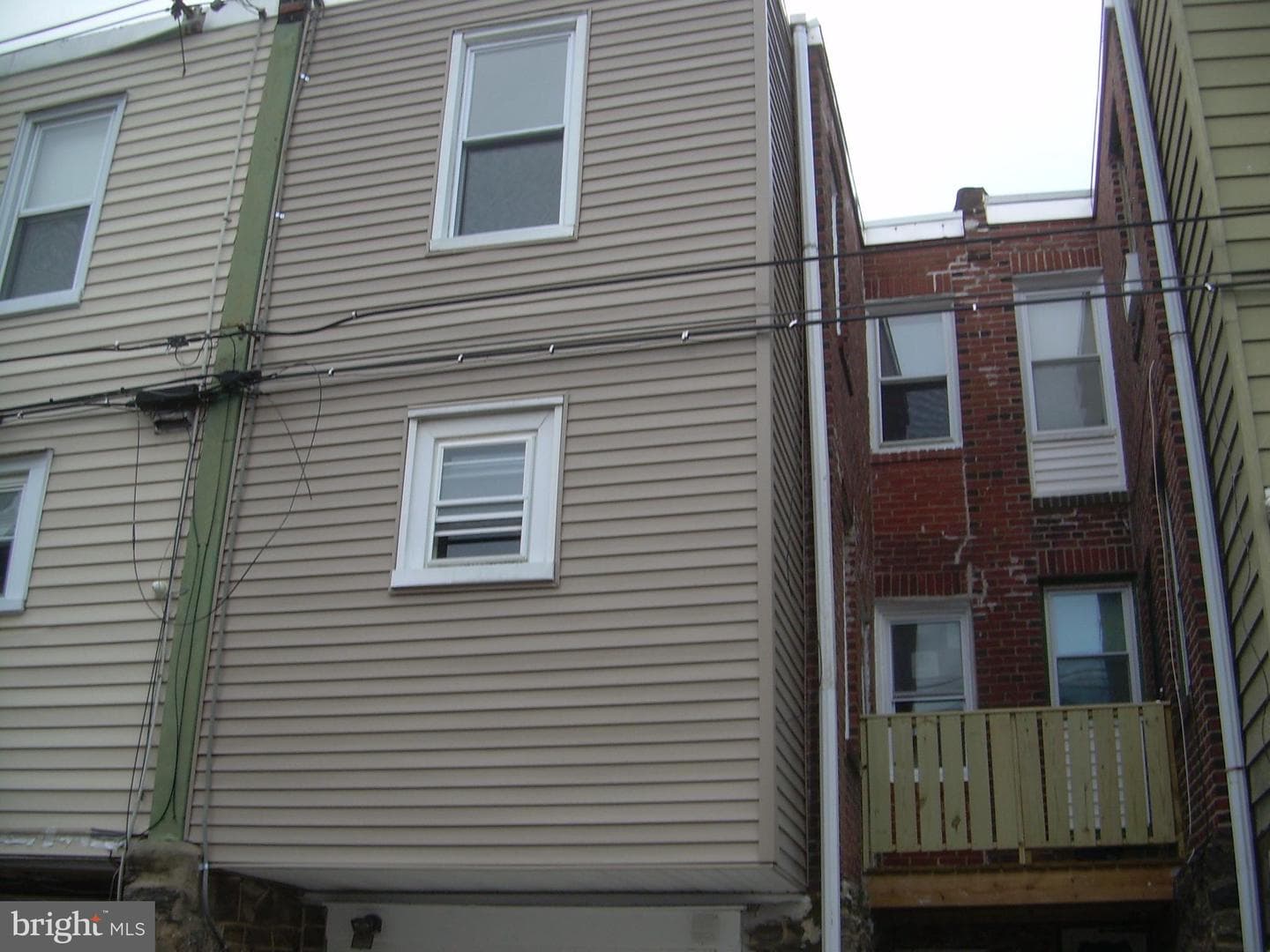 853 Anchor St photo 49