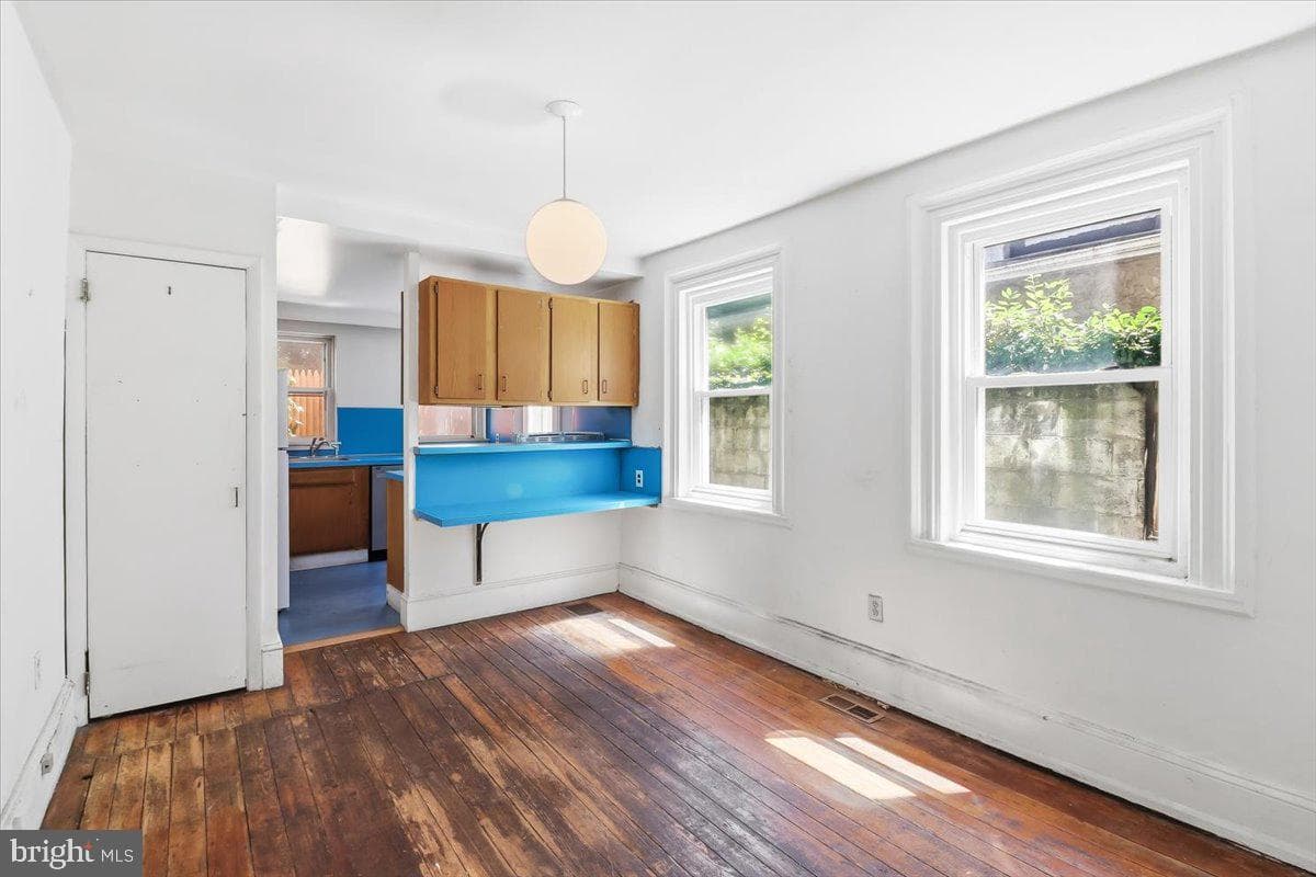 2433 Aspen Street photo 8