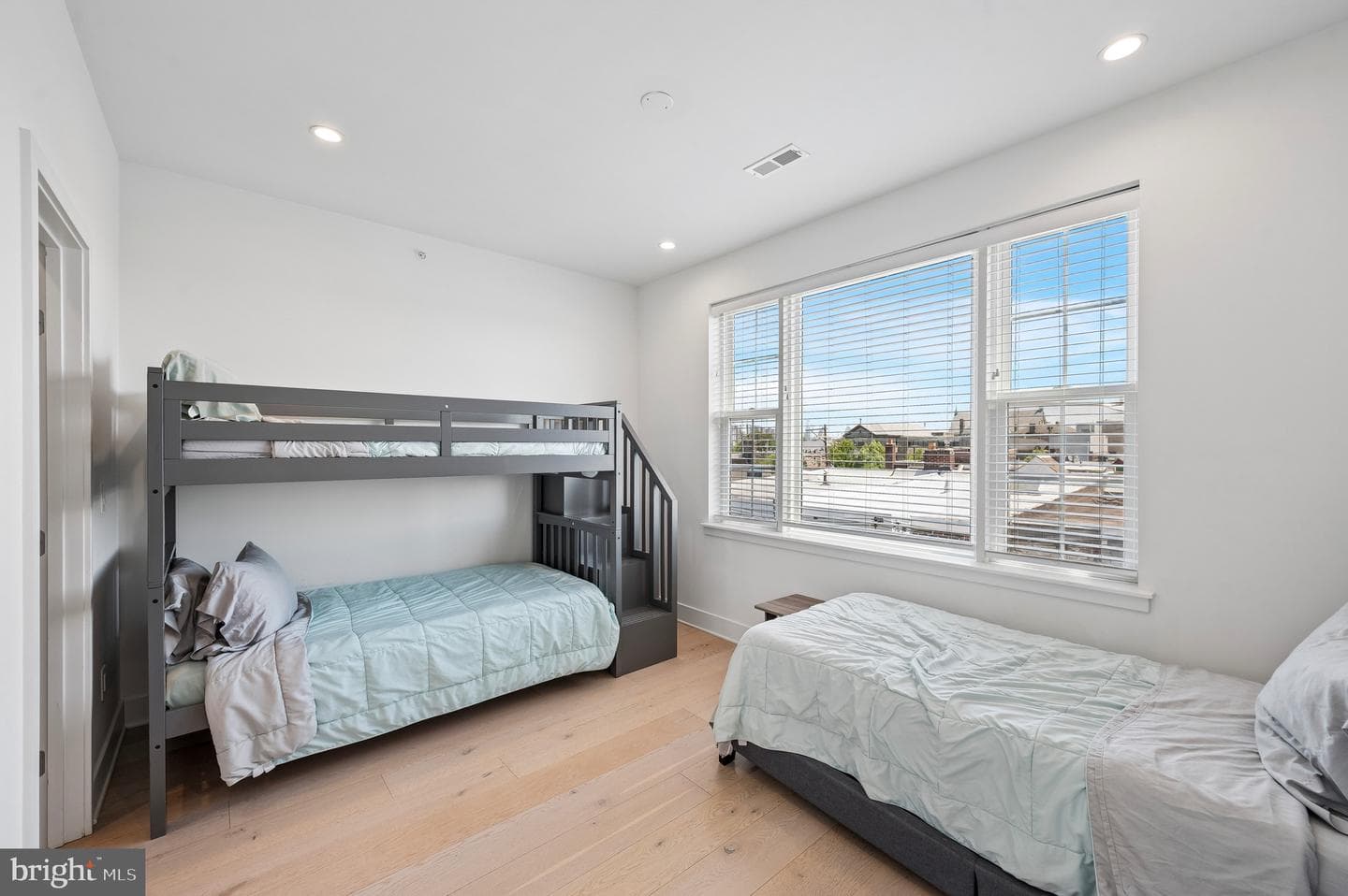 1509 S 31st Street photo 16