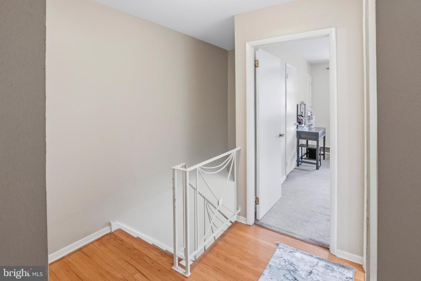 3730 Clarendon Avenue photo 25