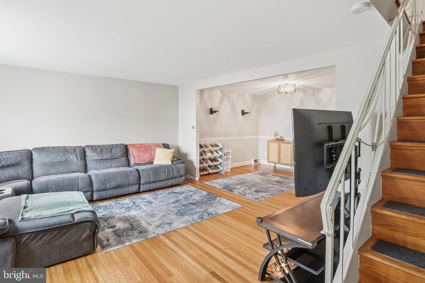 3730 Clarendon Avenue photo 4