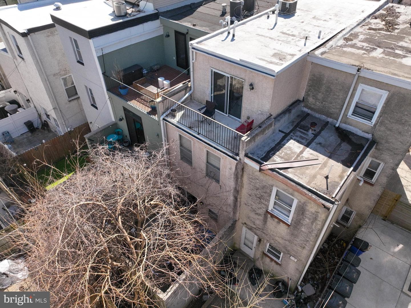 1537 Swain Street photo 7