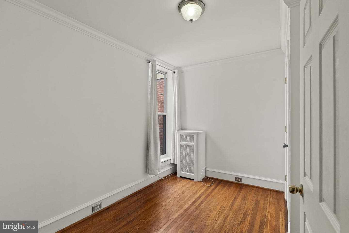 923 Anchor Street photo 12